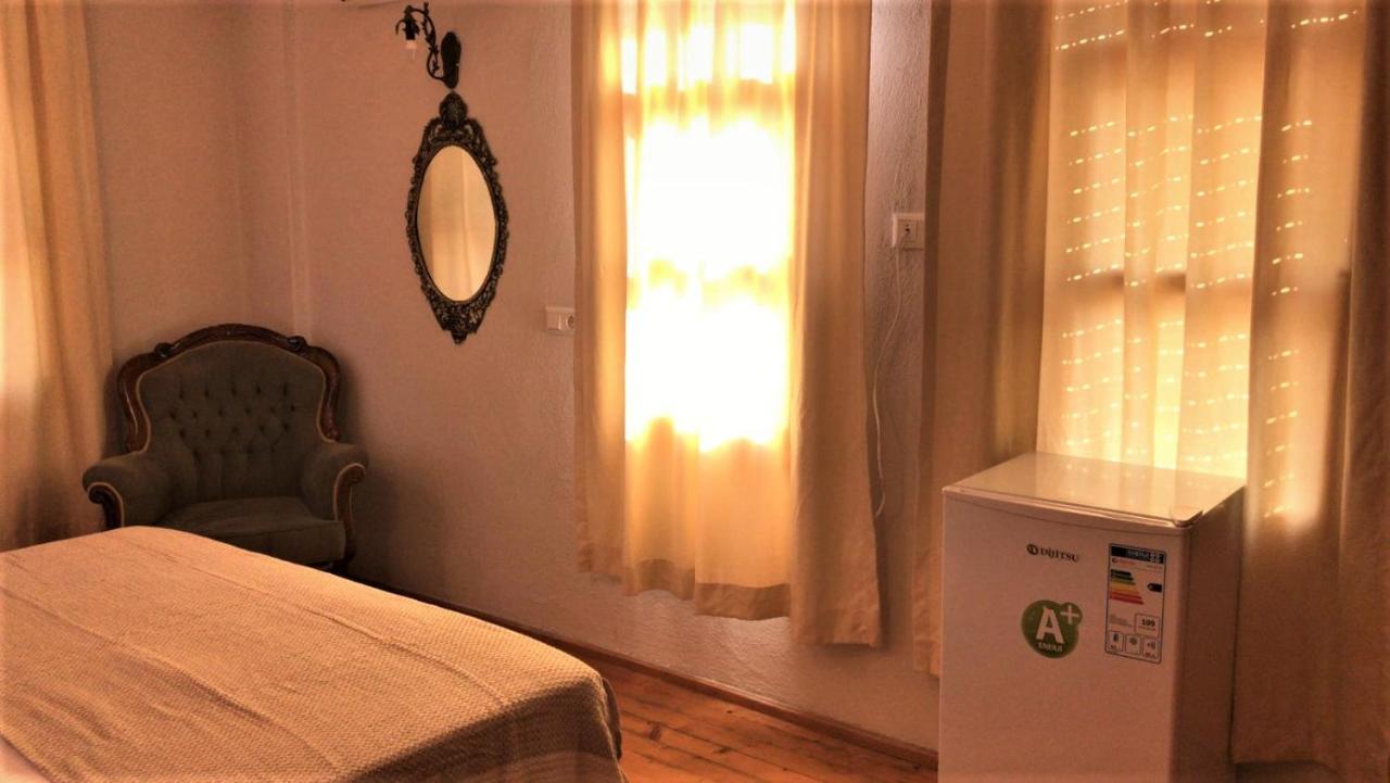 דירות קס Smyrna Uzuncarsi מראה חיצוני תמונה